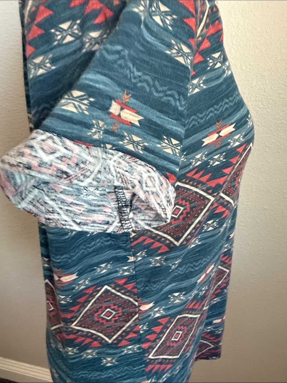 NWT Rock&Roll Denim Aztec-Pattern Short Sleeve Tee in Teal & Coral - Unbranded - Picture 6 of 9